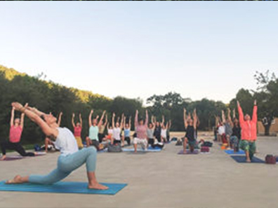 Retiro de yoga integral en la naturaleza