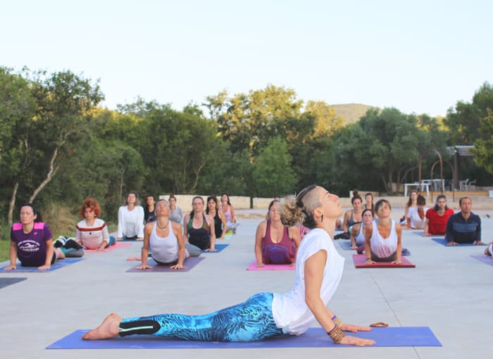Retiro de yoga integral en la naturaleza